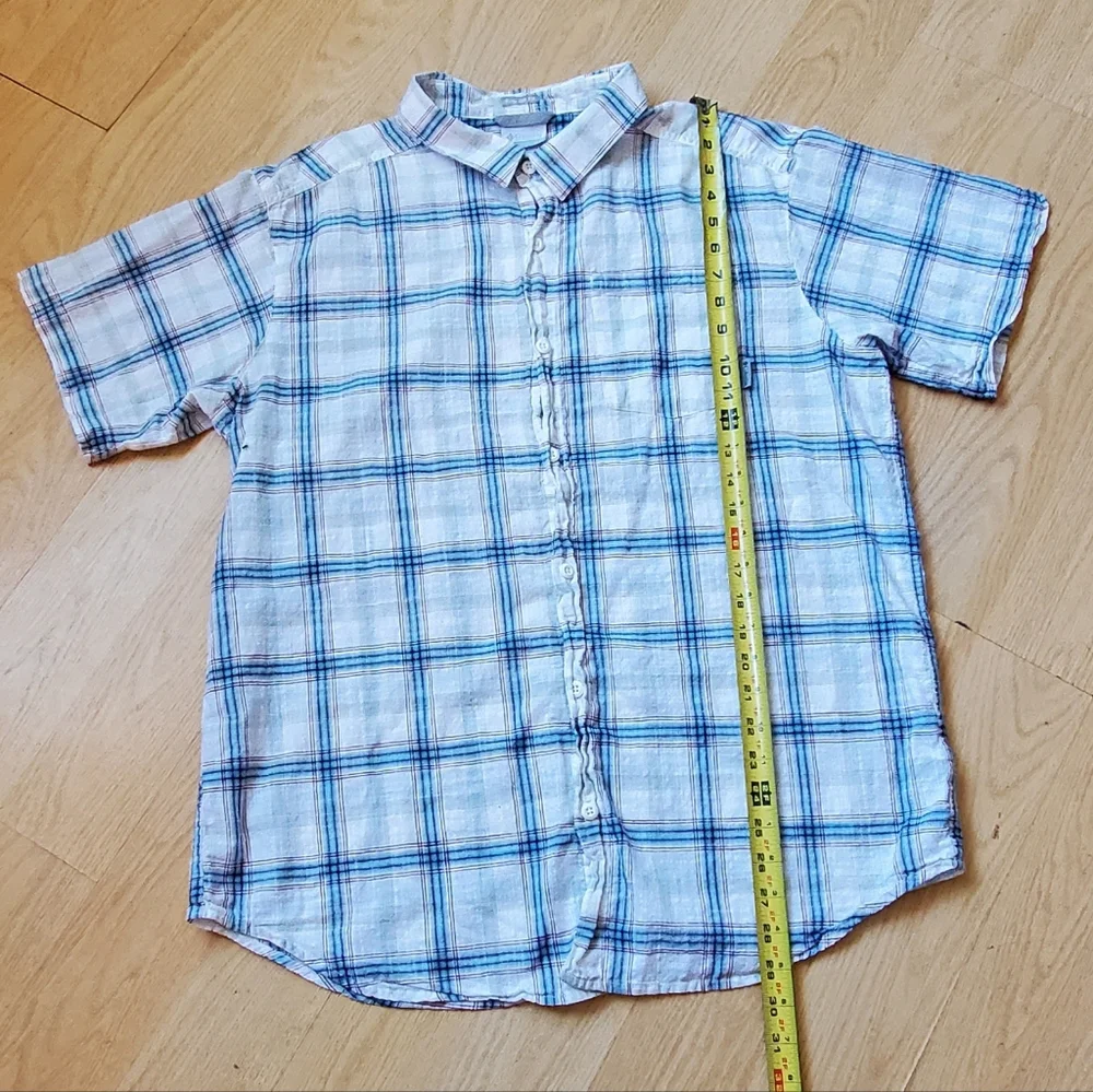 Columbia Sportswear Company Men's Short Sleeve Button Down Shirt Size L. - Picture 2 of 5